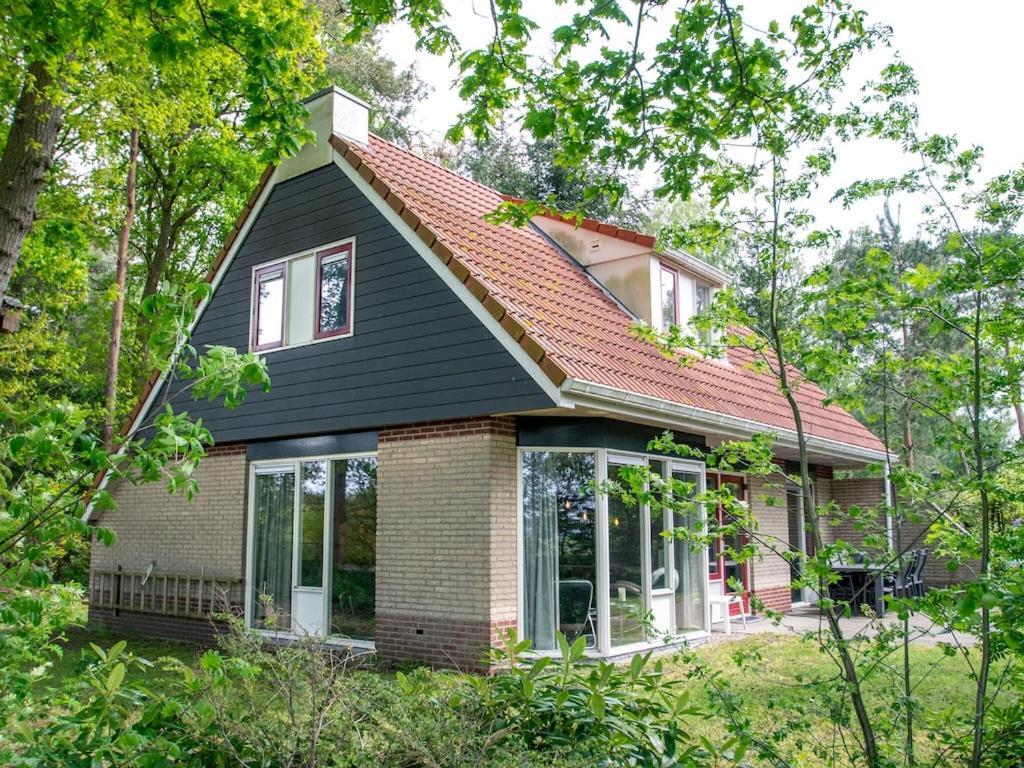 Cosy Holiday Home With Terrace Near Natural Park In Lemele Exterior foto