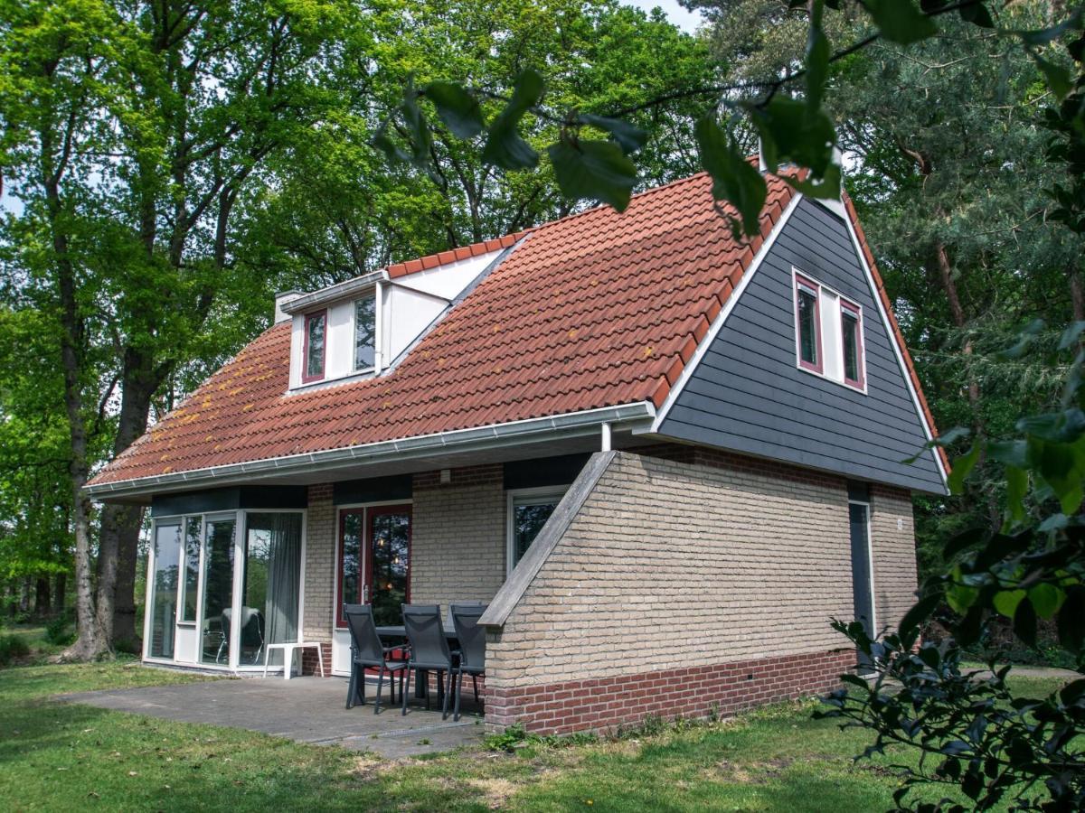 Cosy Holiday Home With Terrace Near Natural Park In Lemele Exterior foto